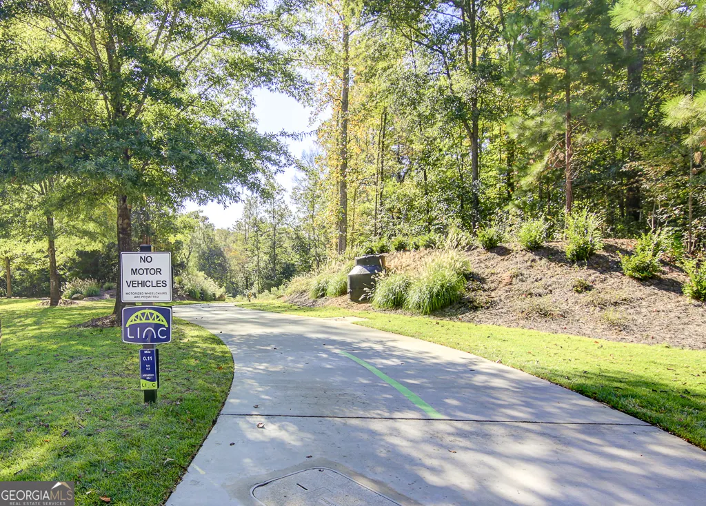 425 Lake Forest Drive