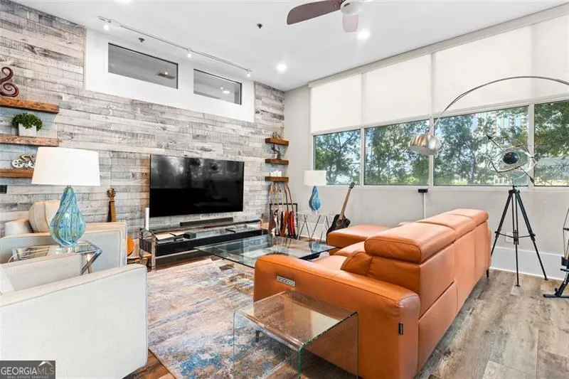 605 2881 Peachtree Road NE, #605