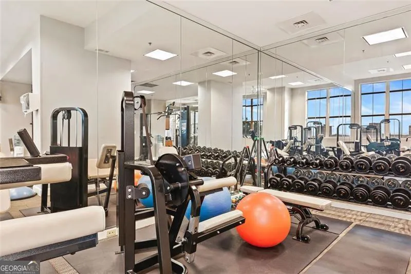 605 2881 Peachtree Road NE, #605