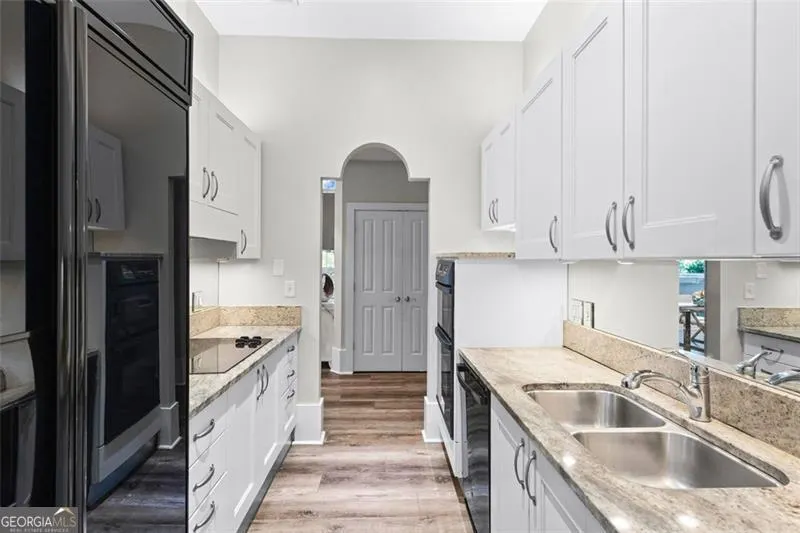 605 2881 Peachtree Road NE, #605