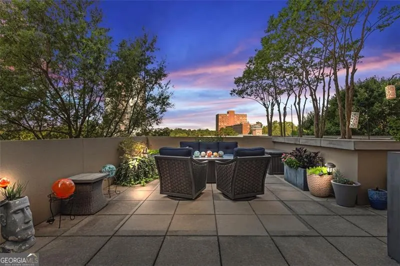 605 2881 Peachtree Road NE, #605