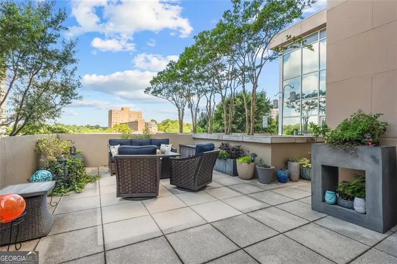 605 2881 Peachtree Road NE, #605