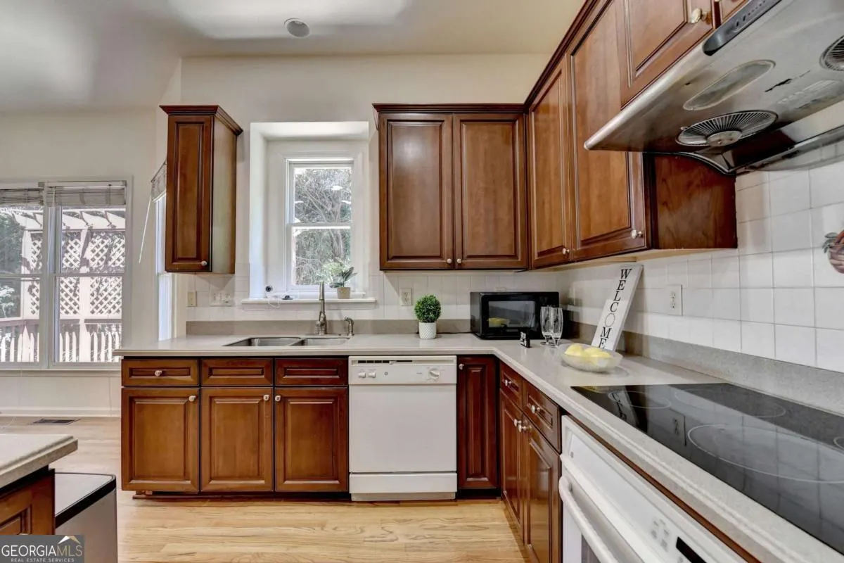 1051 Carroll Court