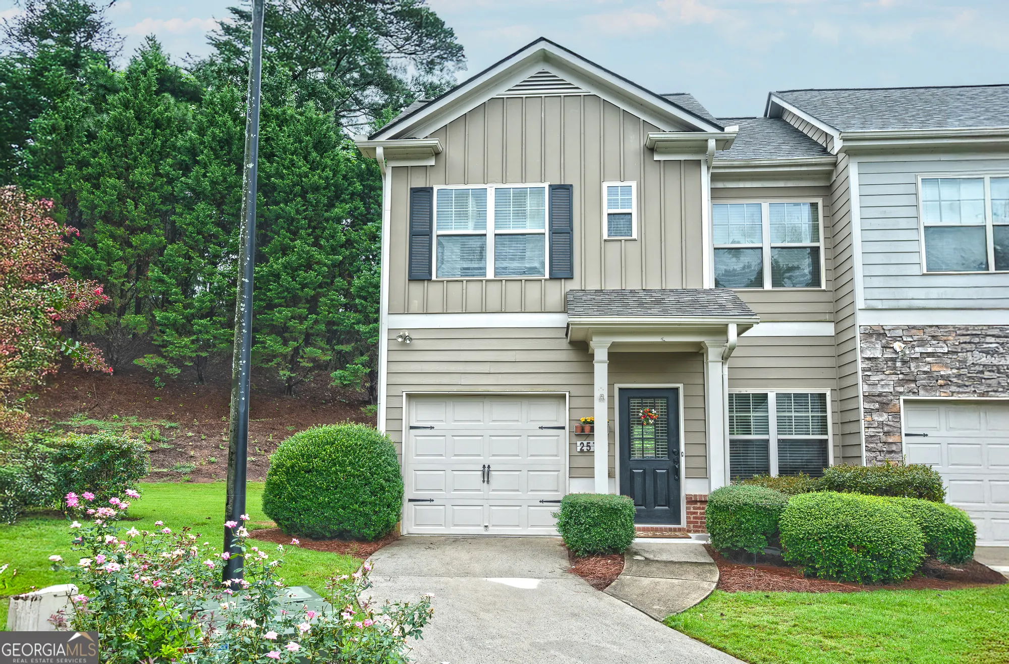 2575 Maple Park Place