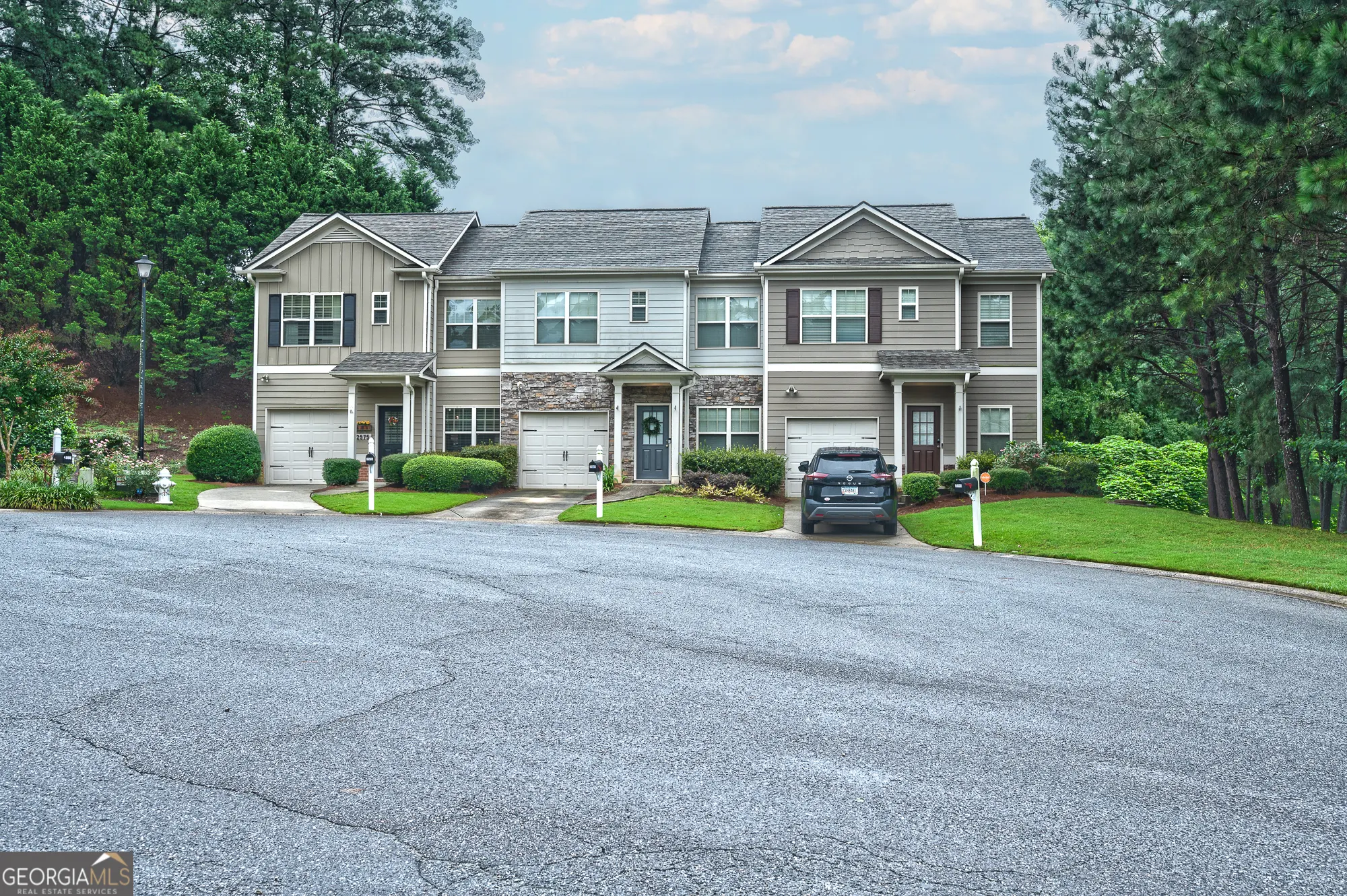 2575 Maple Park Place