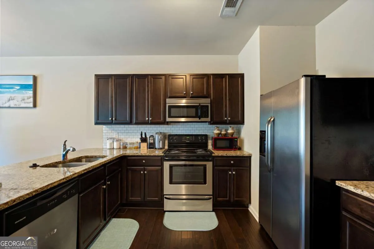2935 Frederica Court