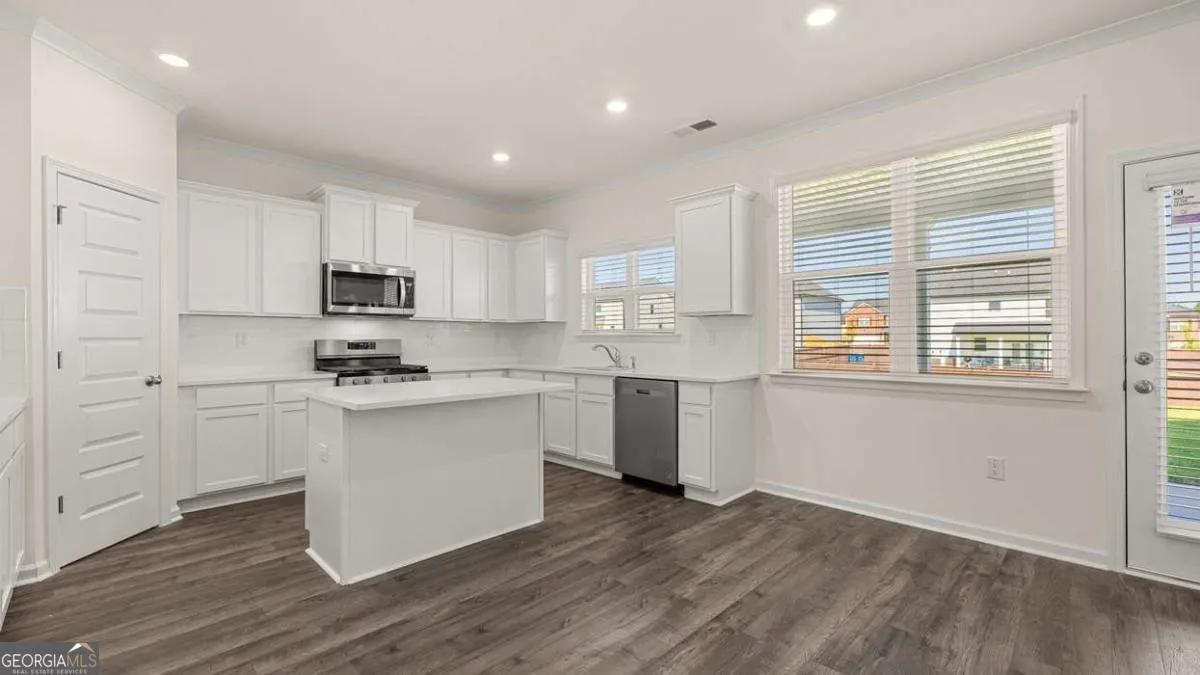 251 Sandy Oak Drive