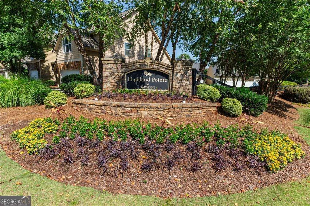 157 HIGHLAND POINTE Circle E