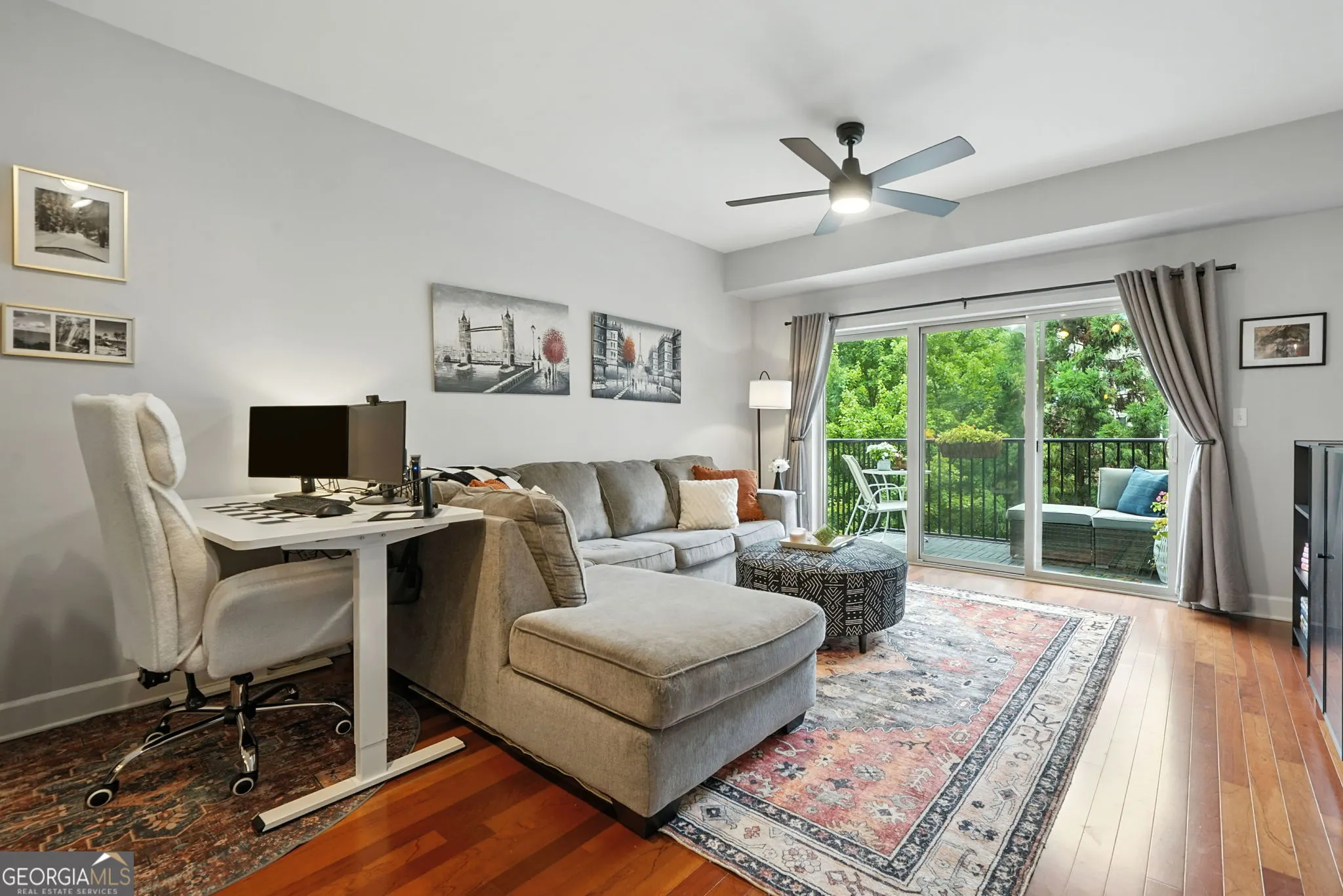 445 200 River Vista Drive, #445