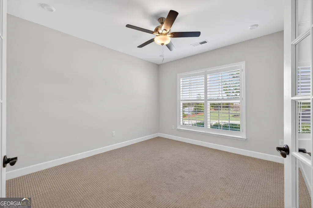 1111 Lake Terrace Bend
