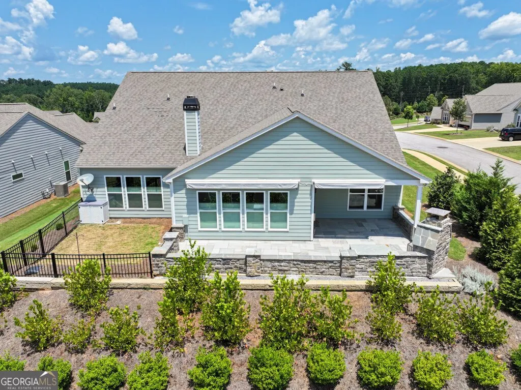 1111 Lake Terrace Bend