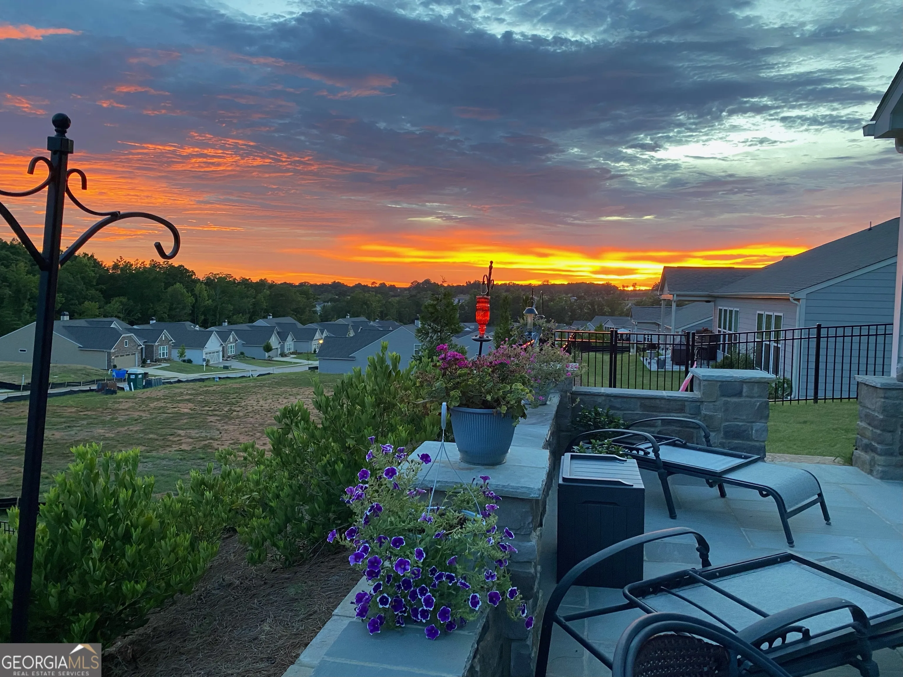 1111 Lake Terrace Bend