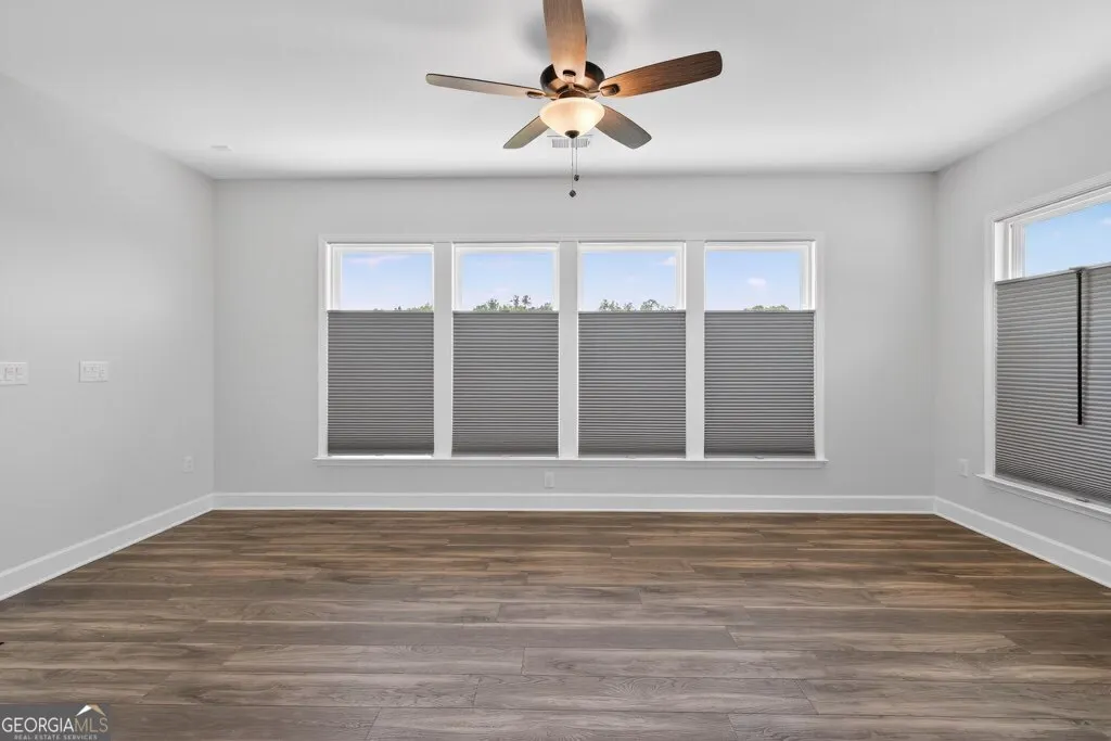 1111 Lake Terrace Bend