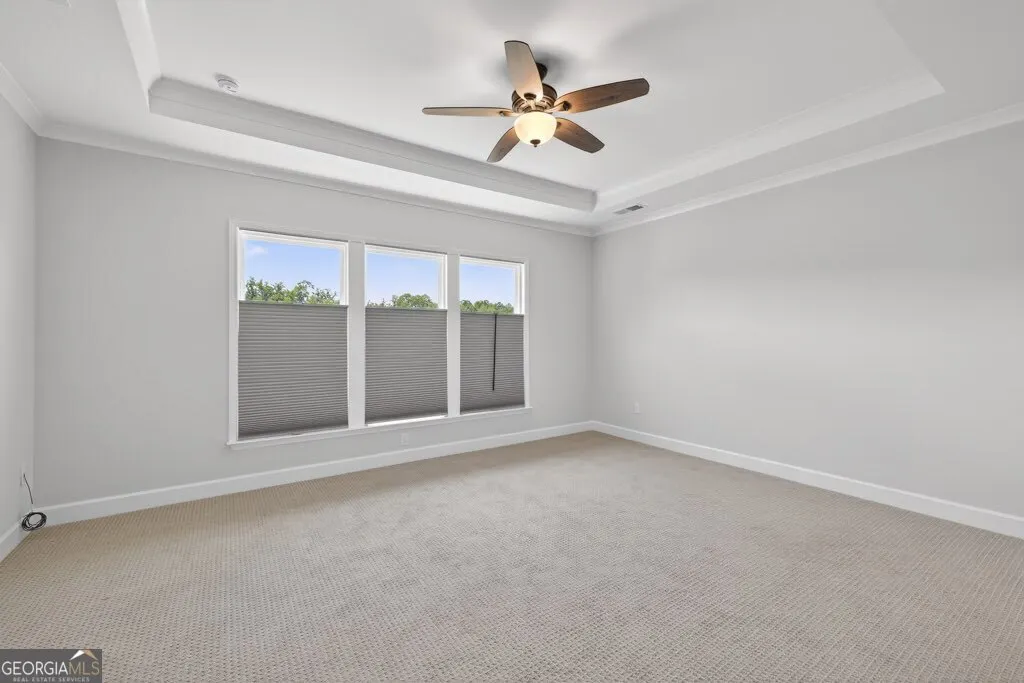 1111 Lake Terrace Bend