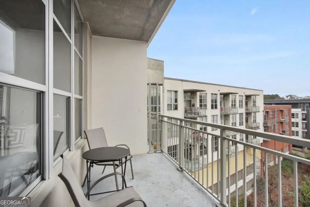 404 245 N Highland Avenue NE, #404