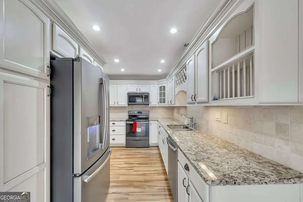 110 Great Oaks Lane