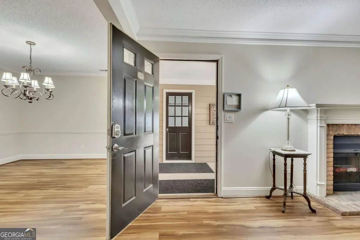 110 Great Oaks Lane