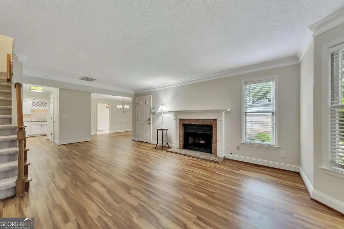 110 Great Oaks Lane