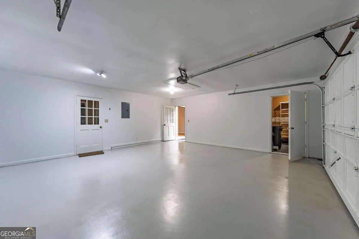 110 Great Oaks Lane