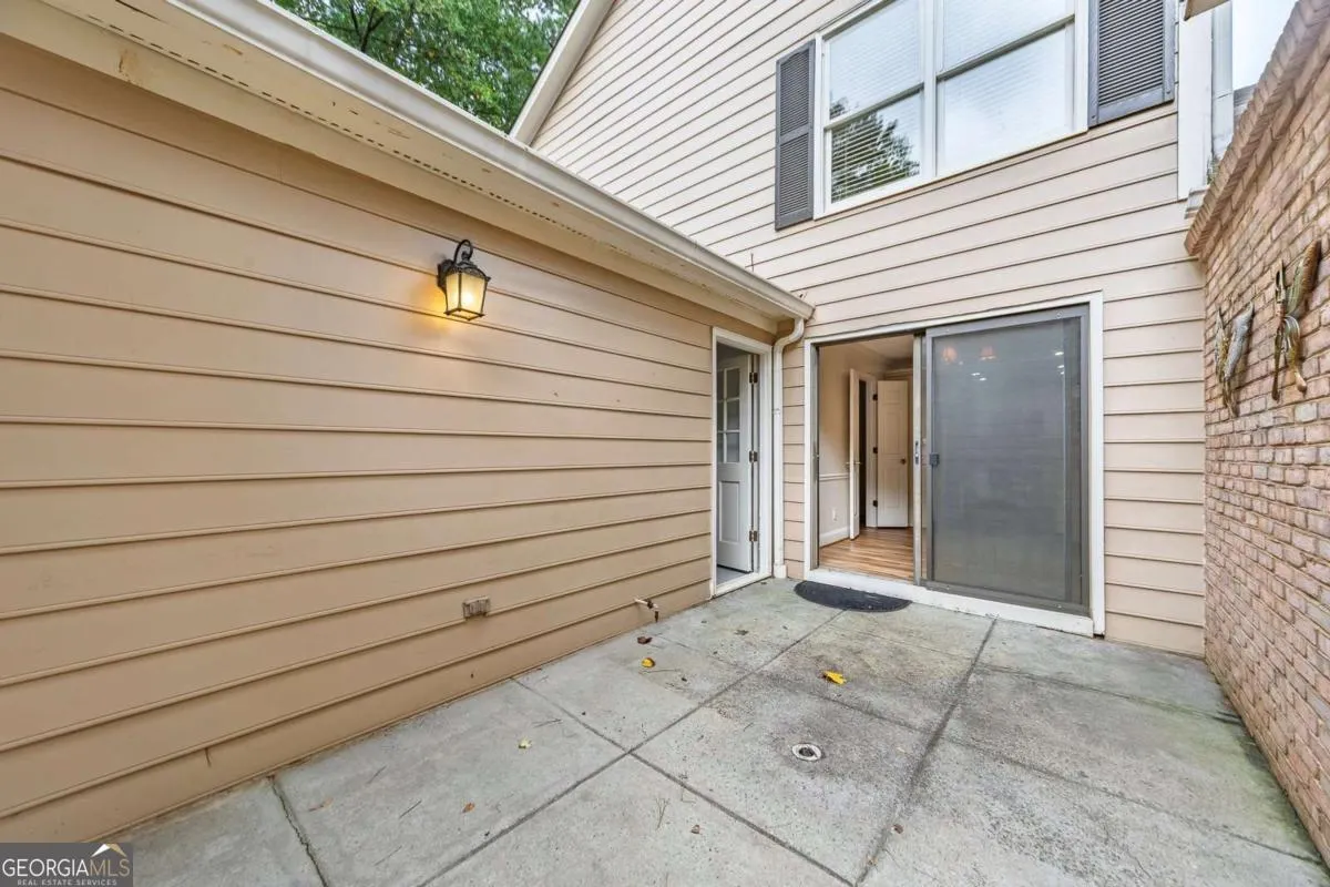 110 Great Oaks Lane