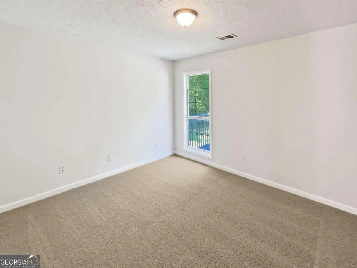 124 Laura Ashlyn Court