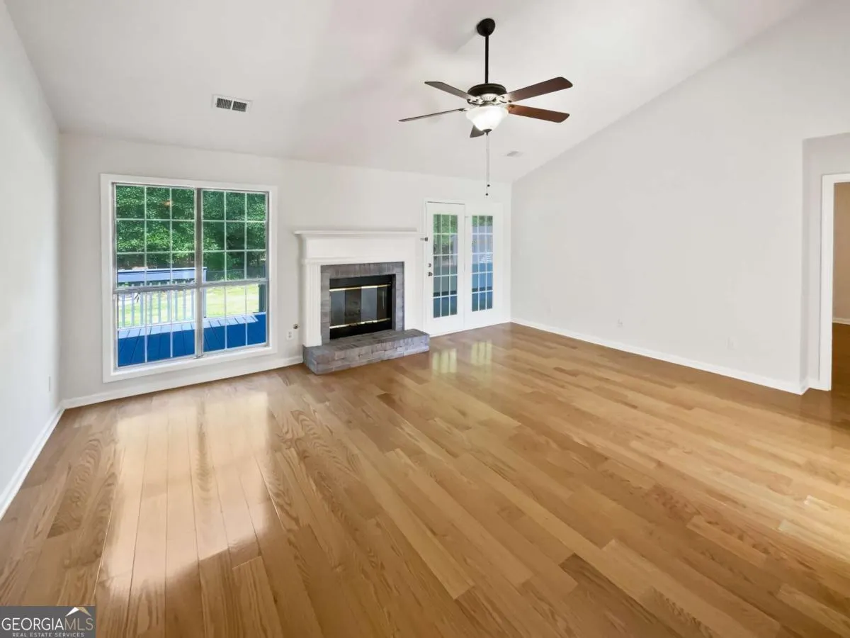 124 Laura Ashlyn Court