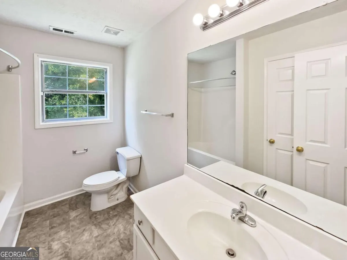 124 Laura Ashlyn Court