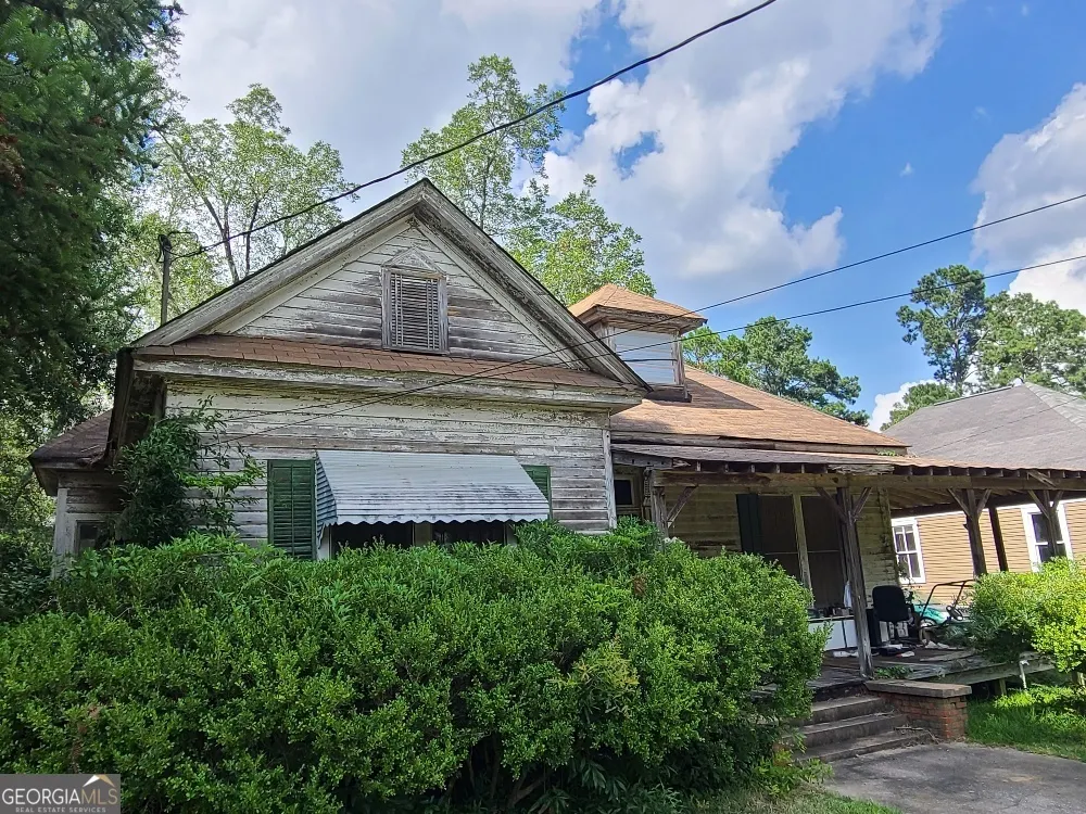 304 Persons Street