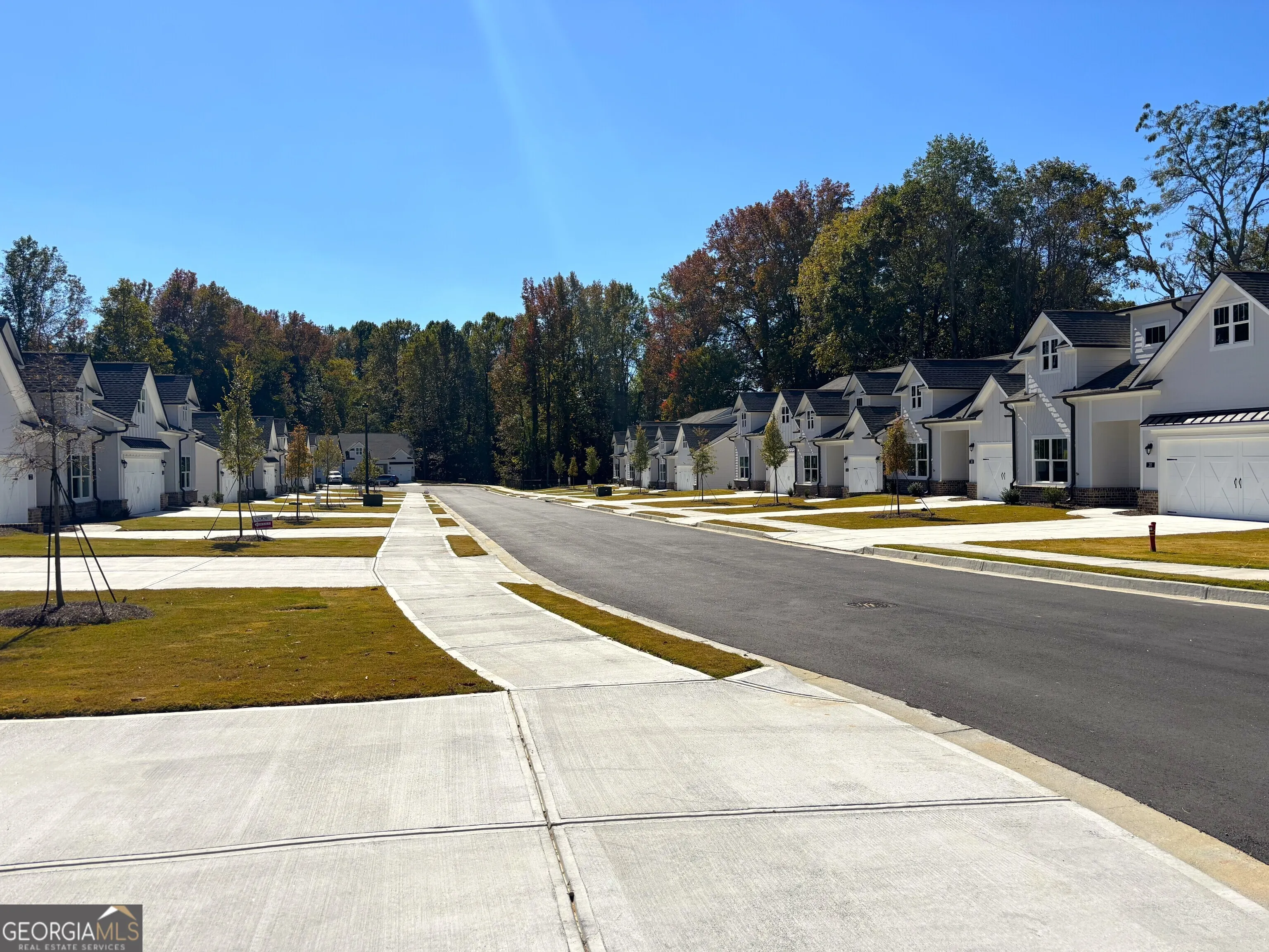 15 36 Village Court, #15