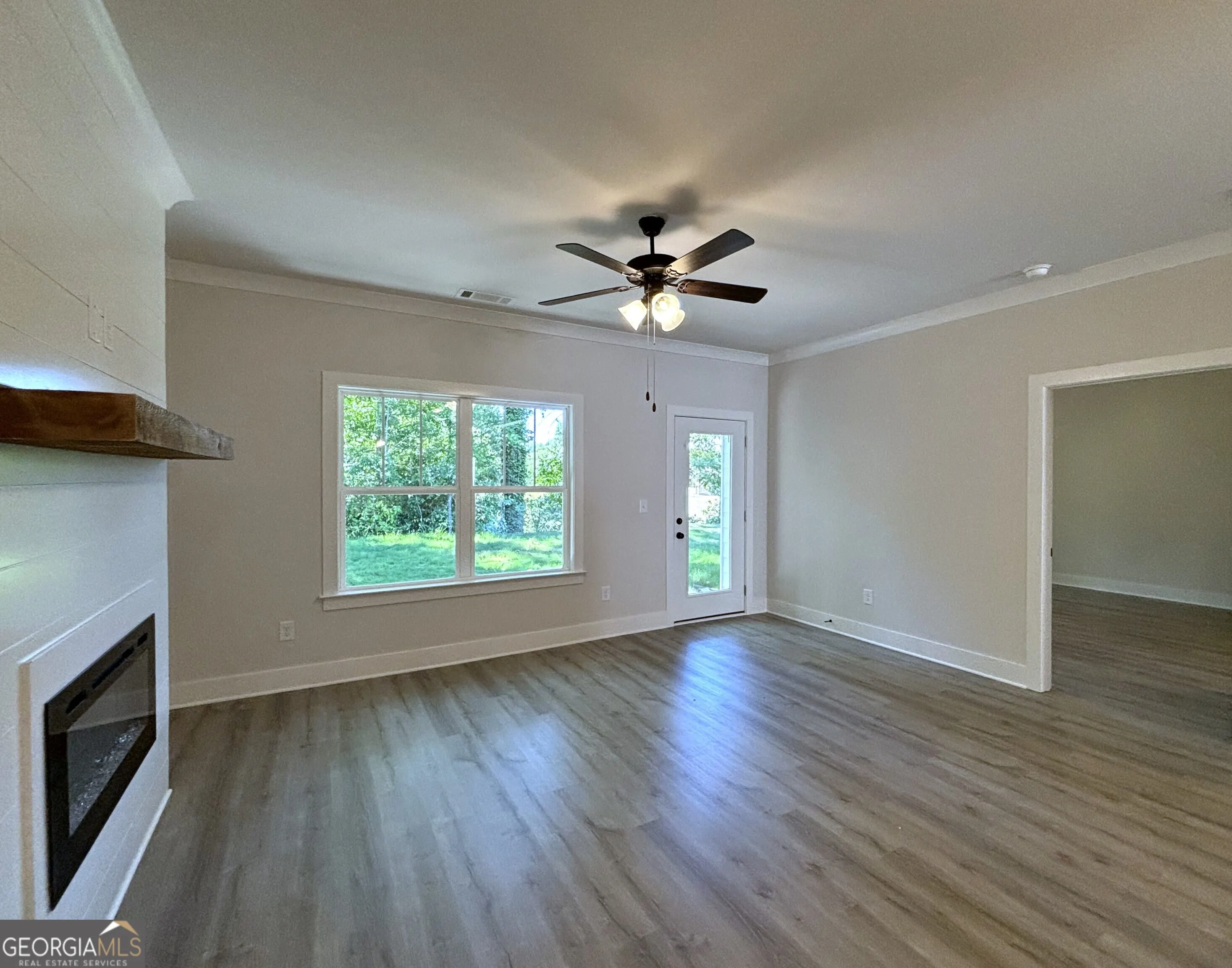 15 36 Village Court, #15