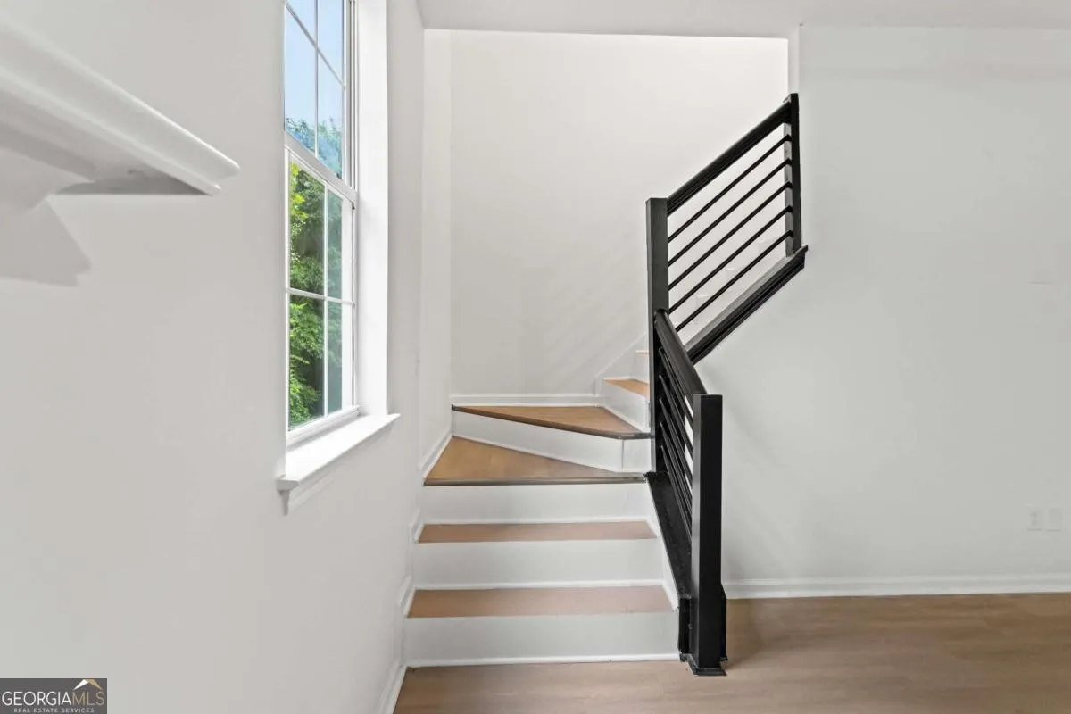 3636 River Heights