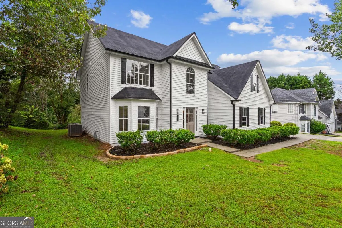 3636 River Heights
