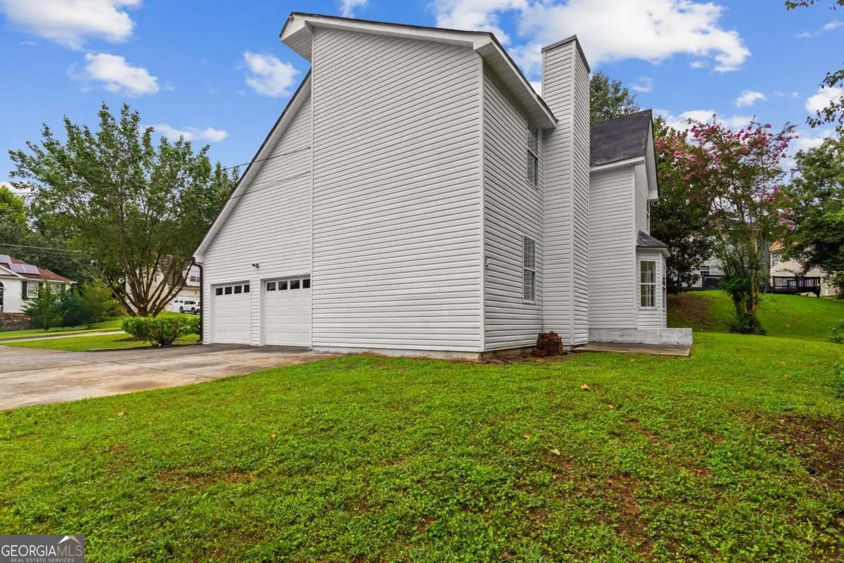 3636 River Heights