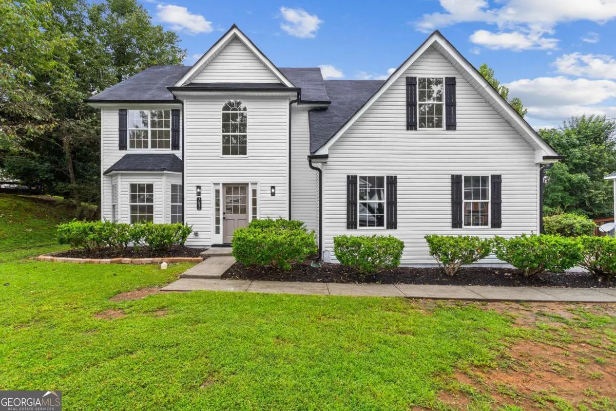 3636 River Heights