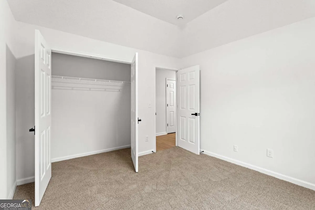 3636 River Heights