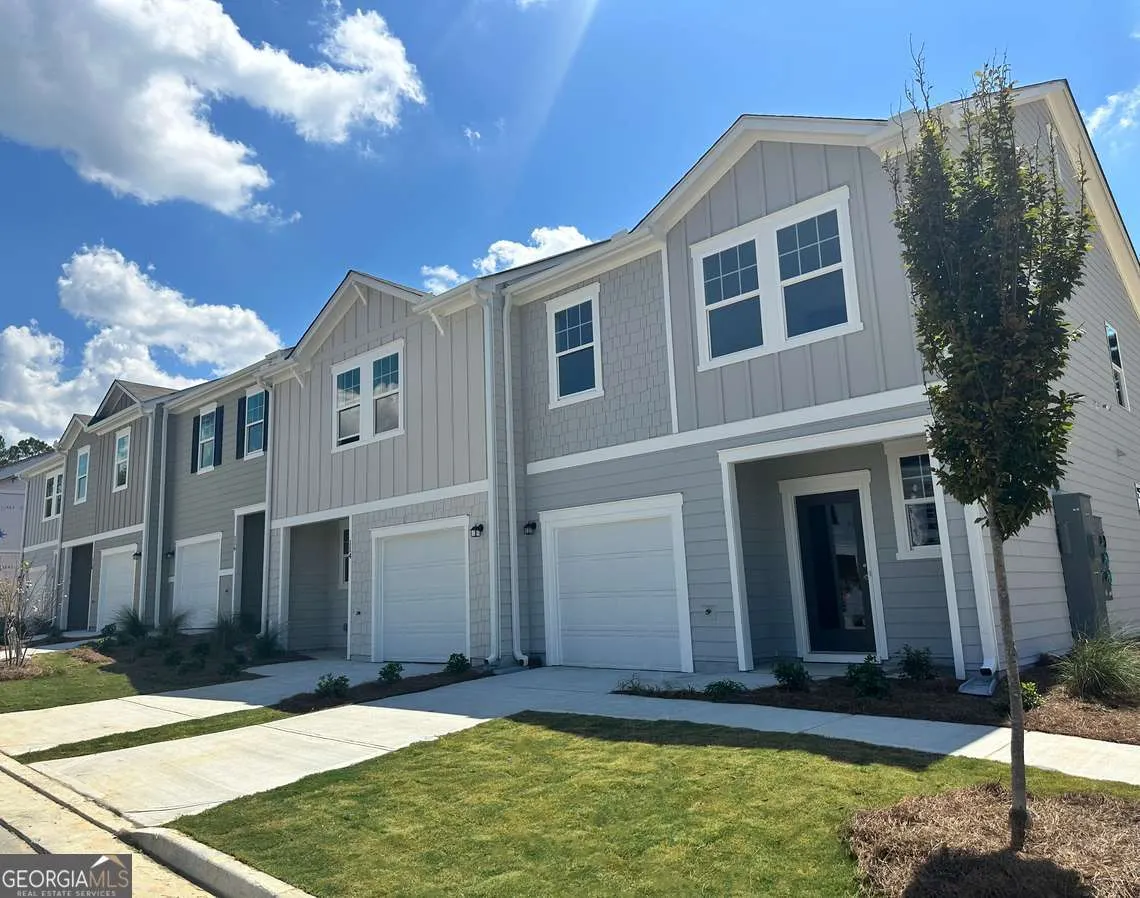 3003 Acacia Circle
