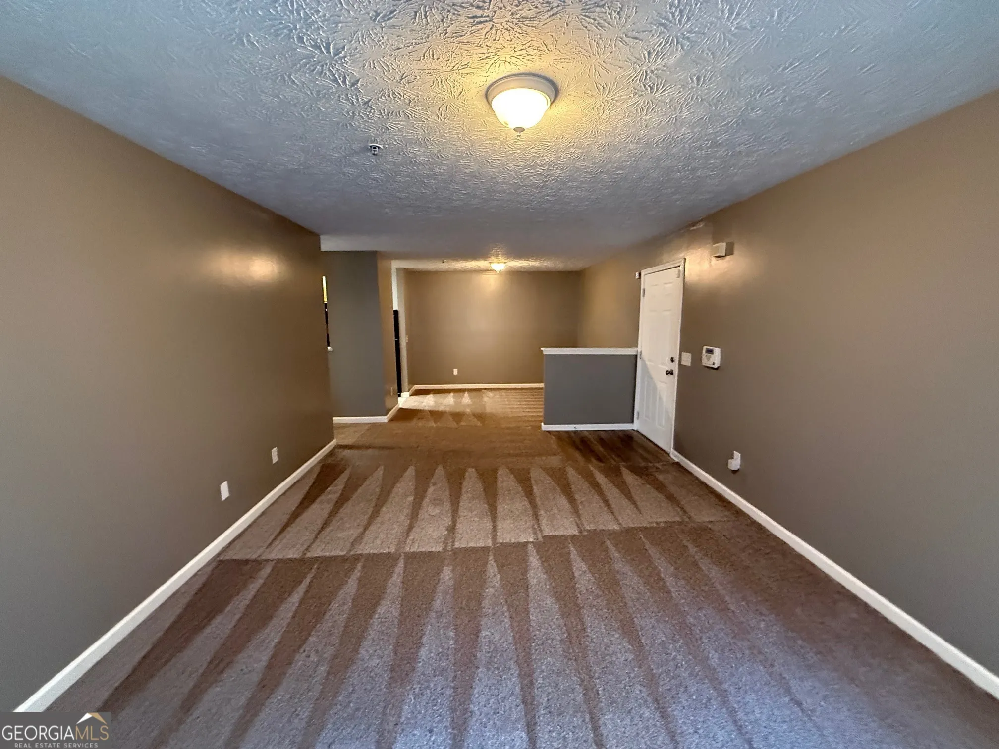 13104 Fairington Ridge Circle