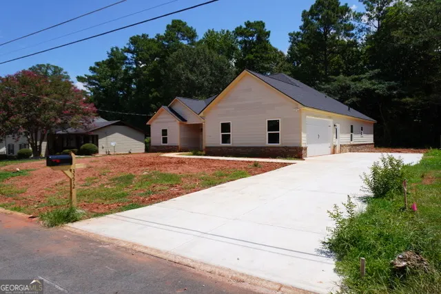 3272 Corktree Trail
