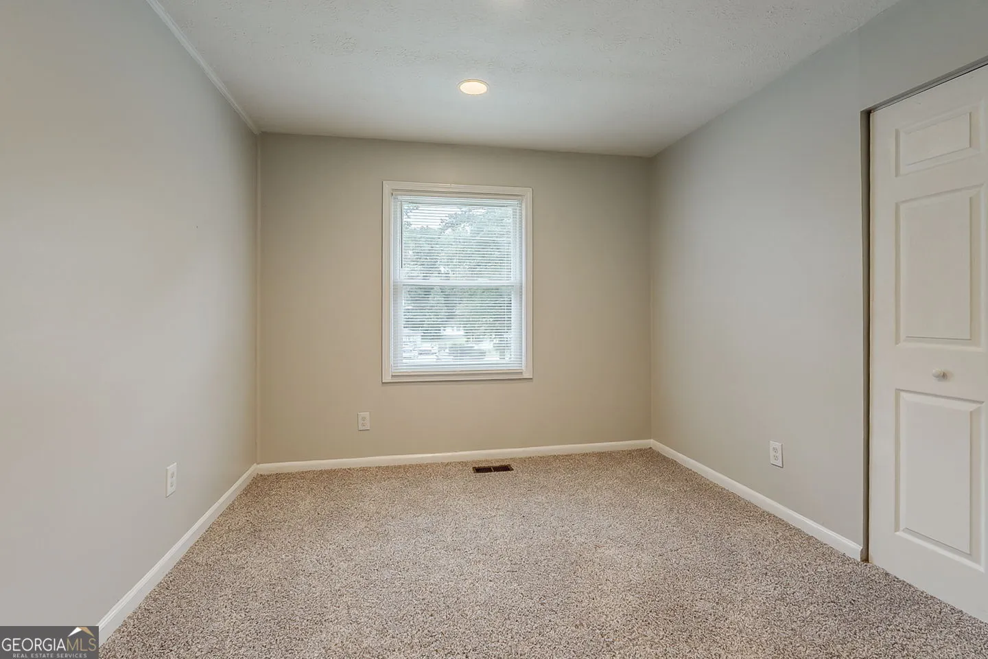 3633 Bunker Hill Drive SW