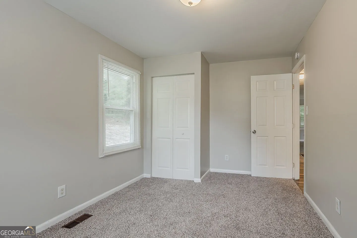 3633 Bunker Hill Drive SW