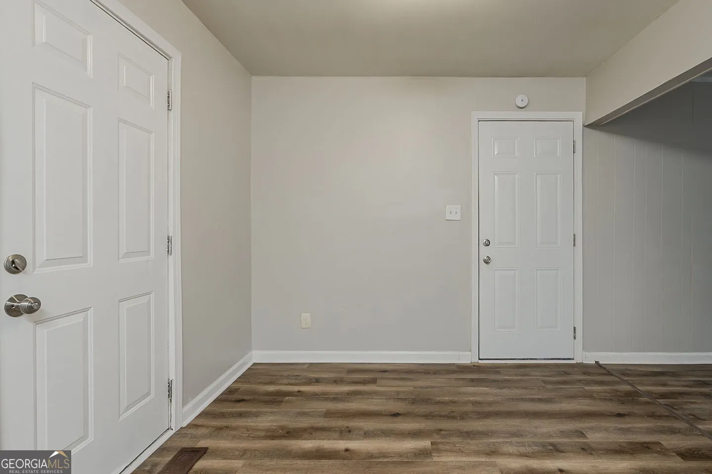 3633 Bunker Hill Drive SW
