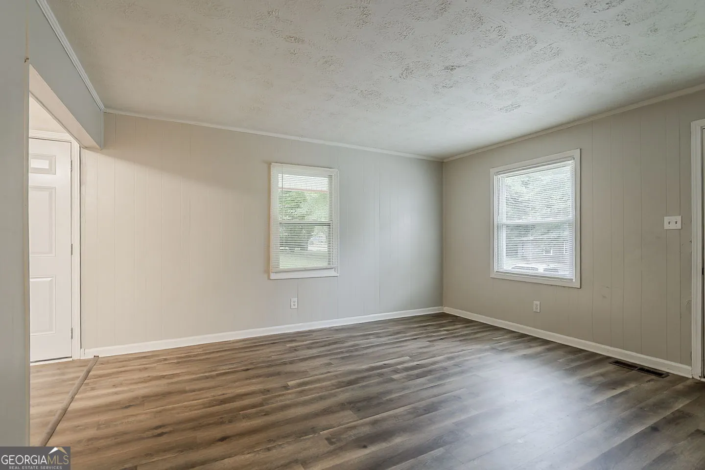 3633 Bunker Hill Drive SW