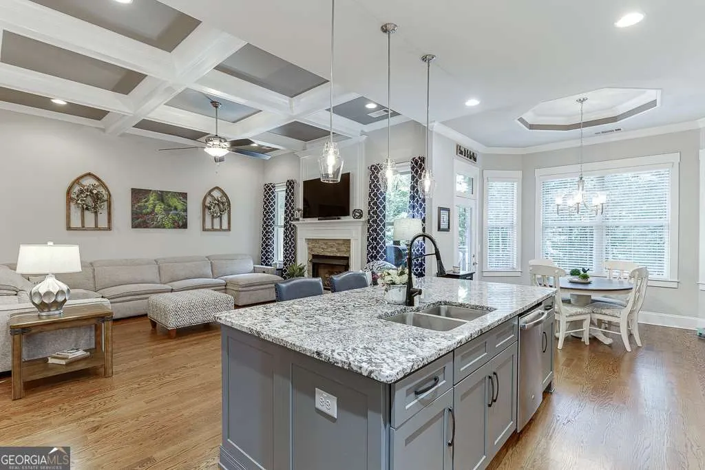 531 Meadow Lake Terrace