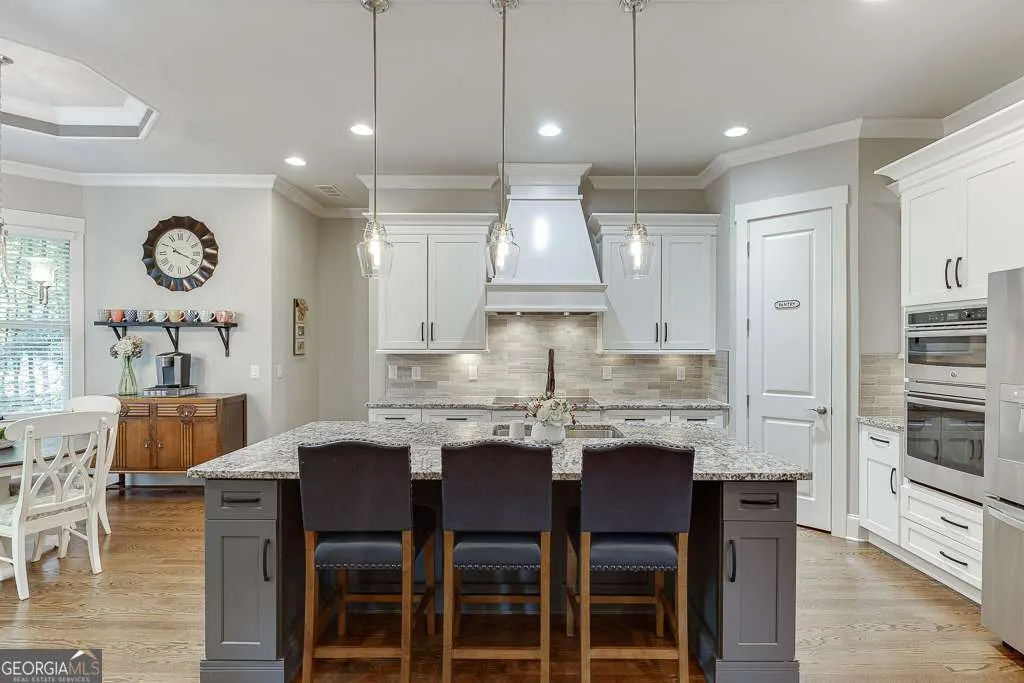 531 Meadow Lake Terrace