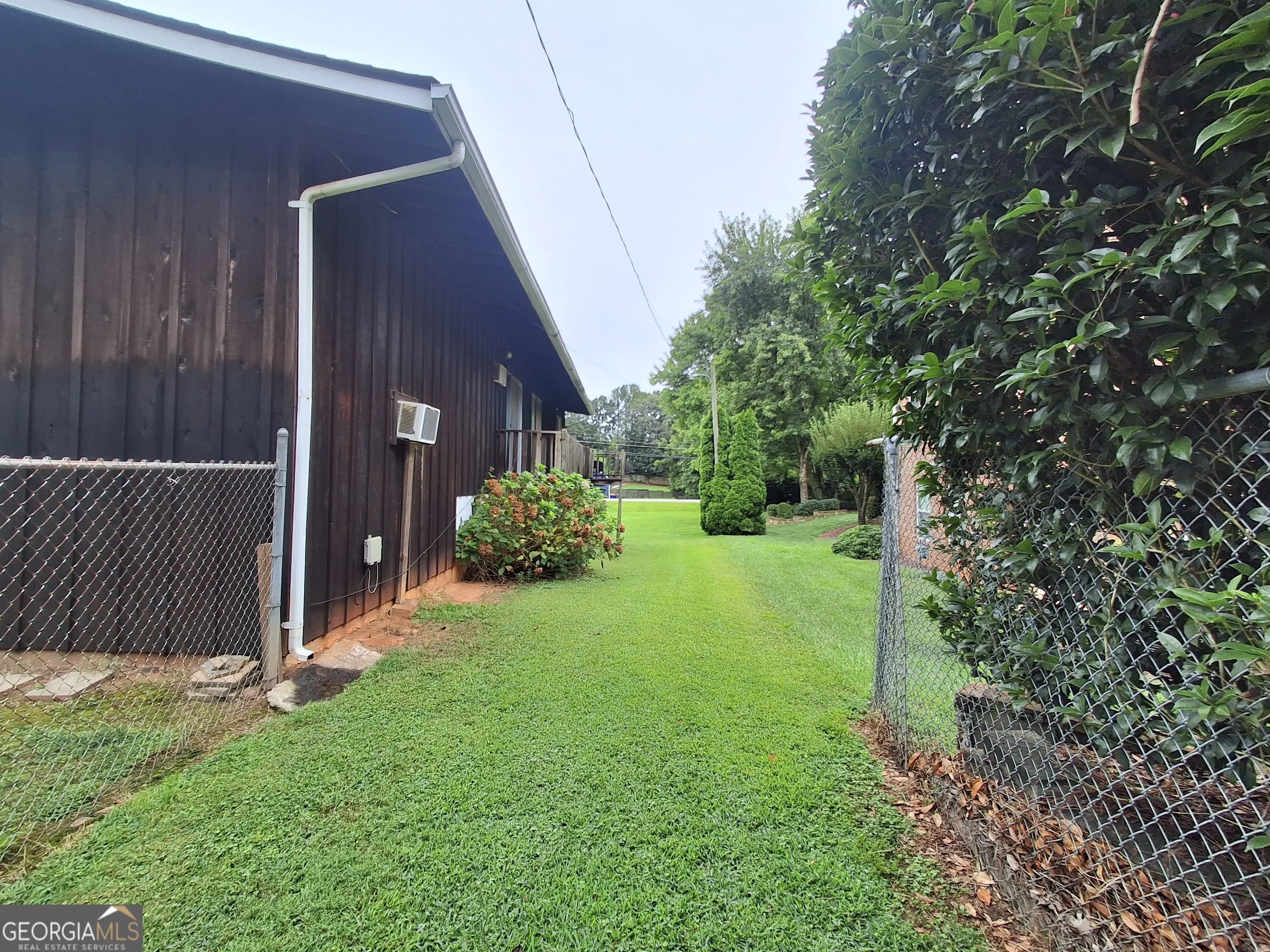 2901 Davis Road