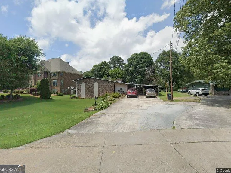 2901 Davis Road