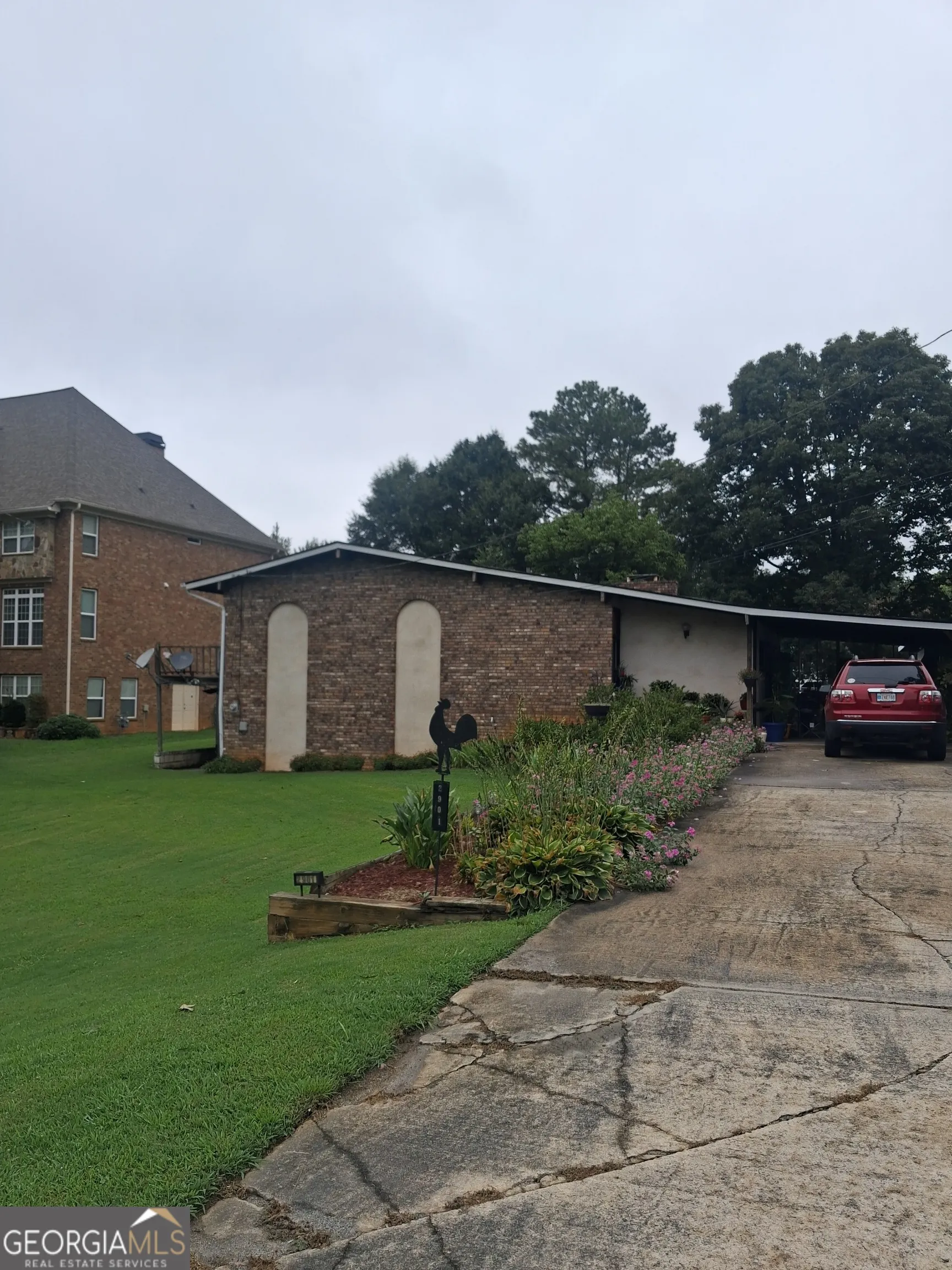 2901 Davis Road