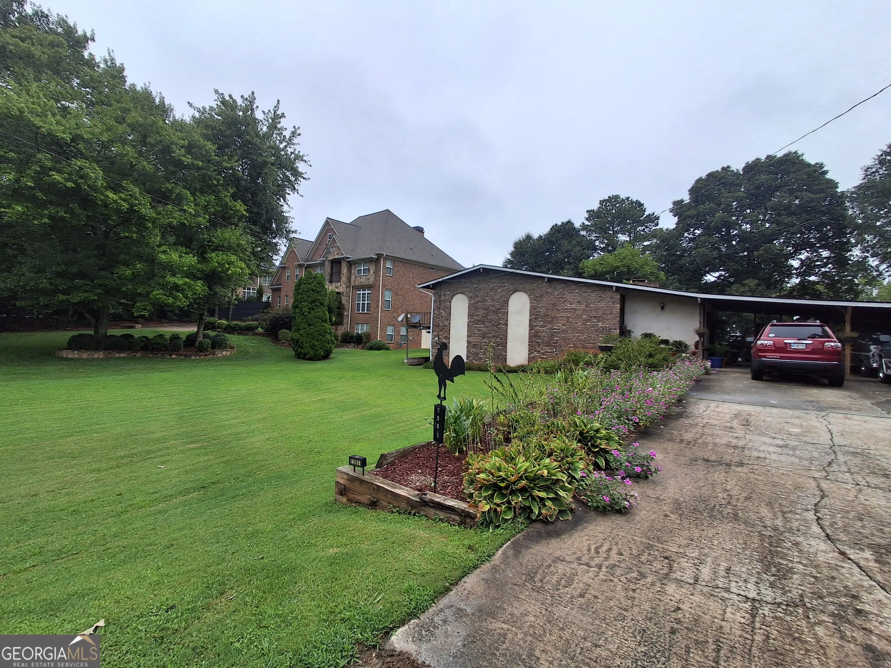 2901 Davis Road
