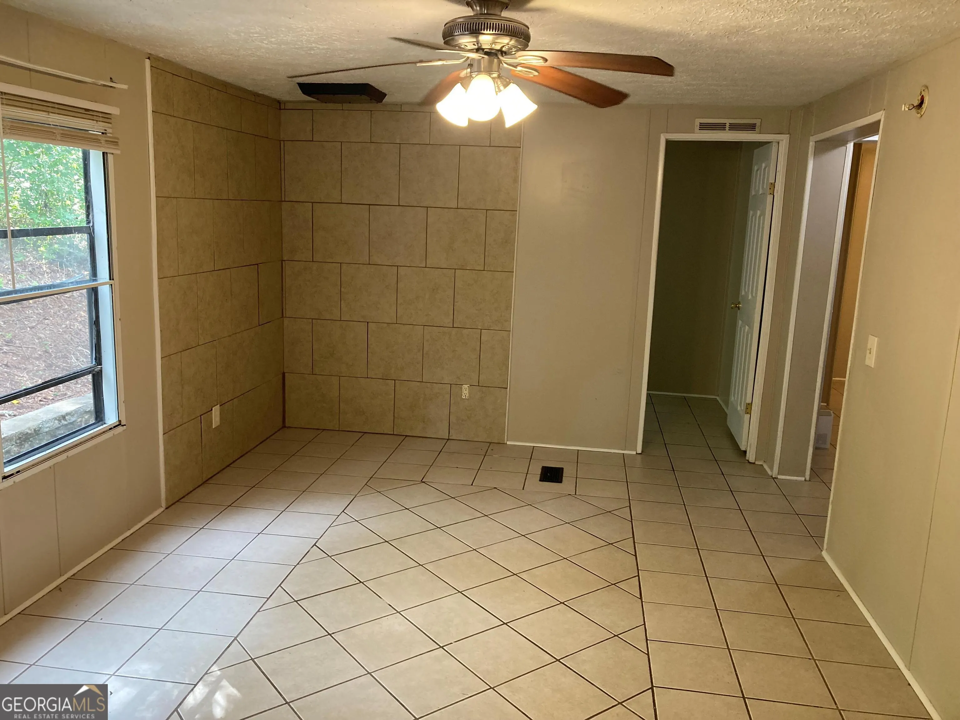5257 Highway 115 W