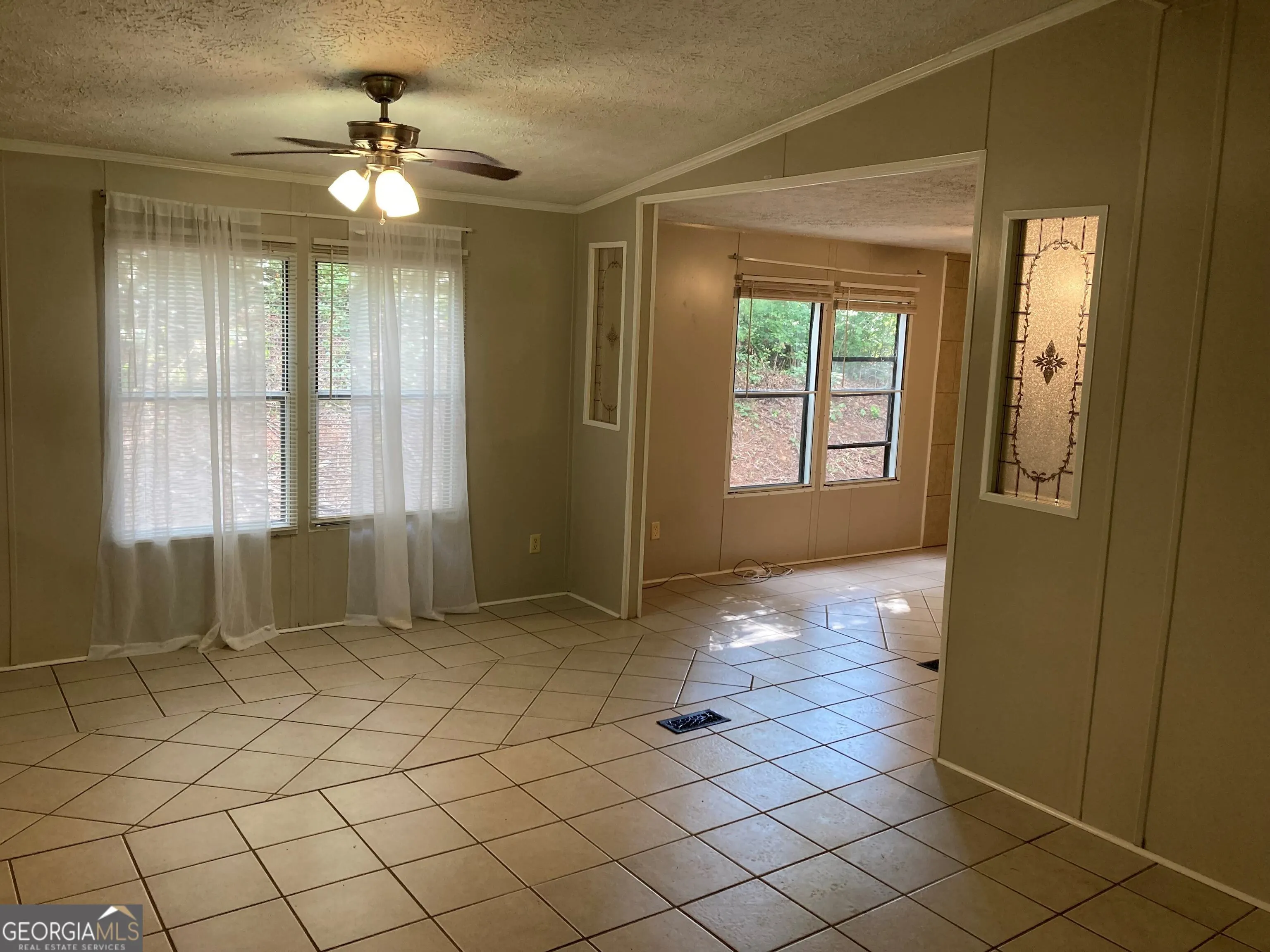 5257 Highway 115 W